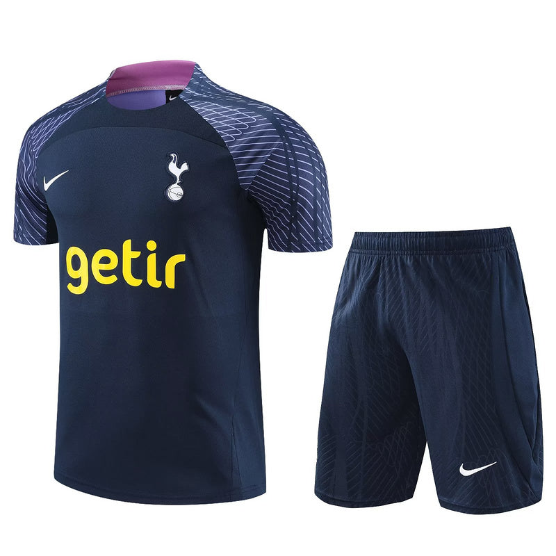 Kit allenamento Tottenham 2023/24